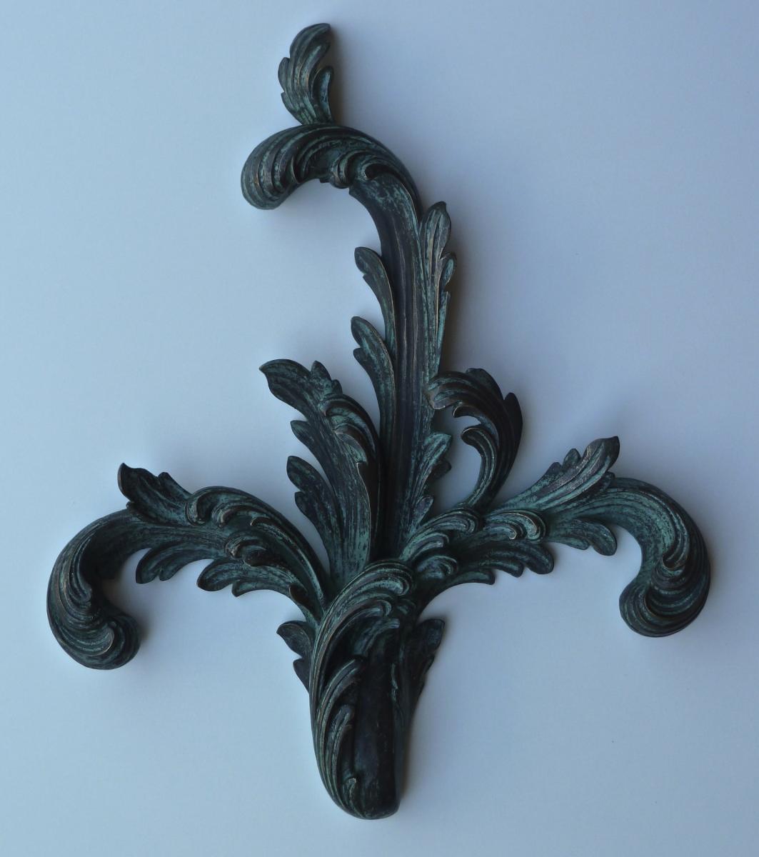 Agrell Architectural Carving: Acanthus decoration hand carved and cast in bronze