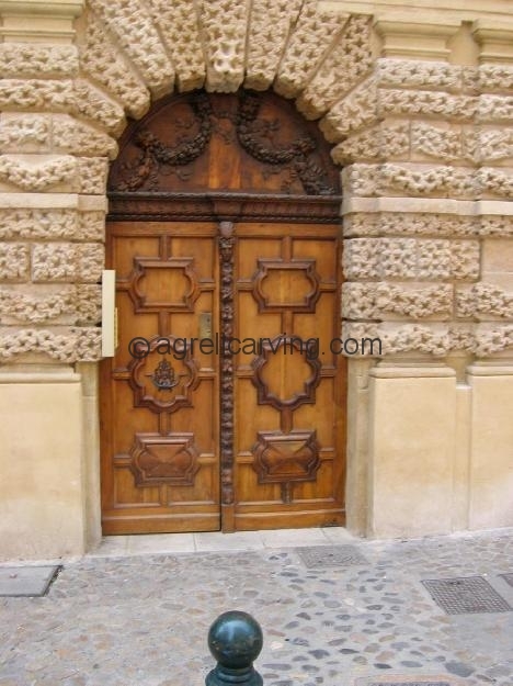 Hand carved doors6: Aix en Provence